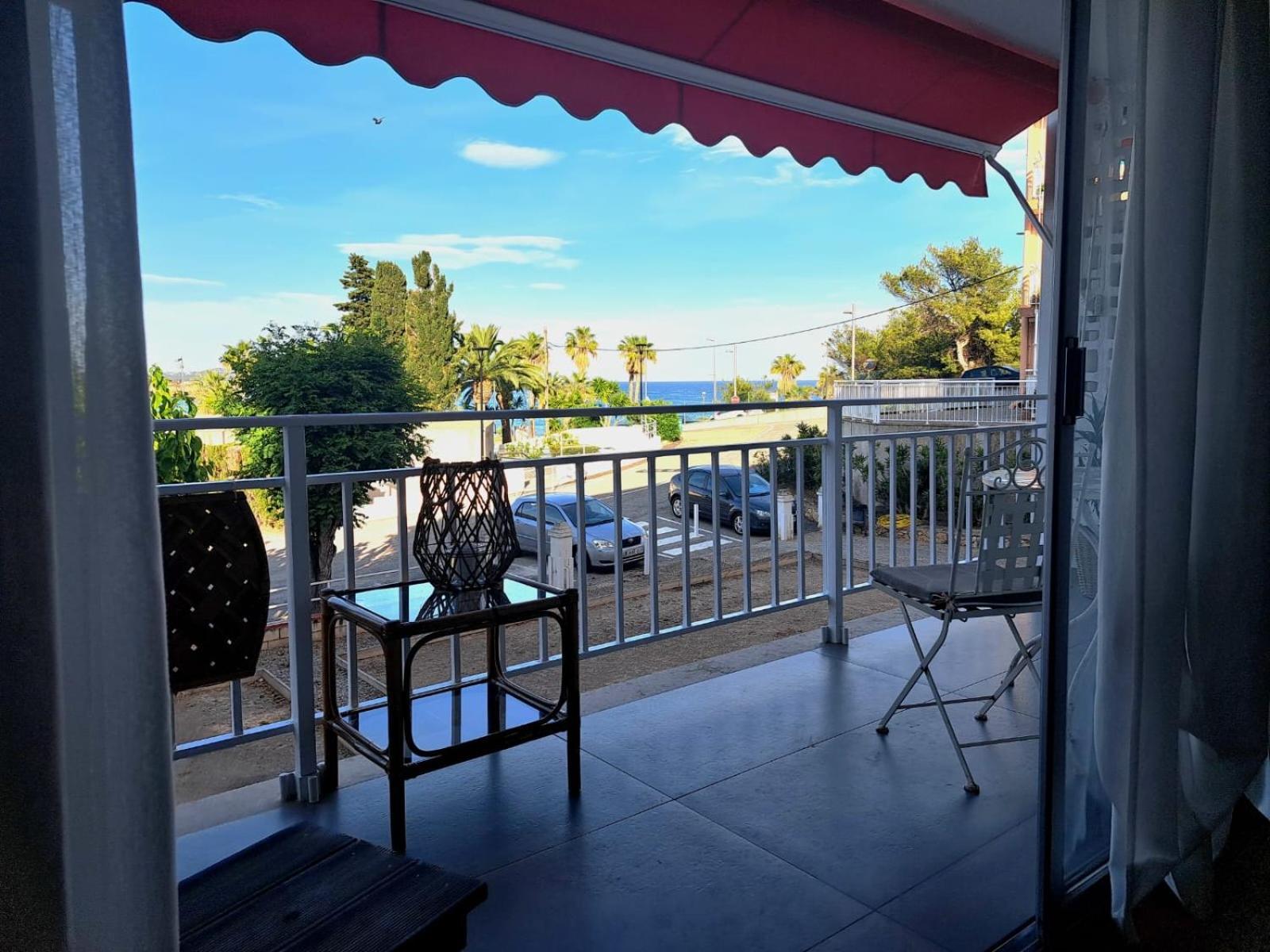 Apartment In Front Of Arrabassada Beach 塔拉戈纳 外观 照片