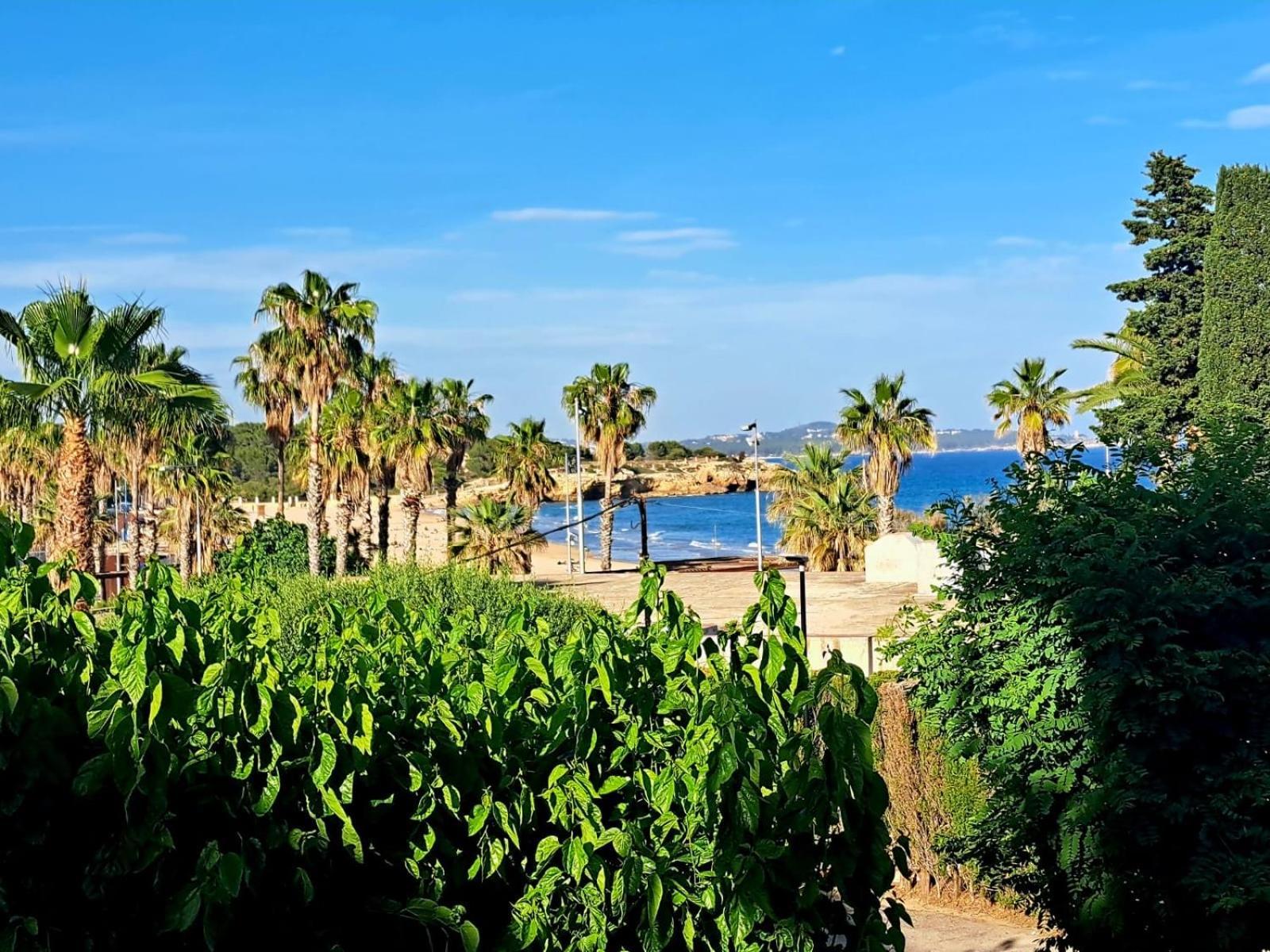 Apartment In Front Of Arrabassada Beach 塔拉戈纳 外观 照片