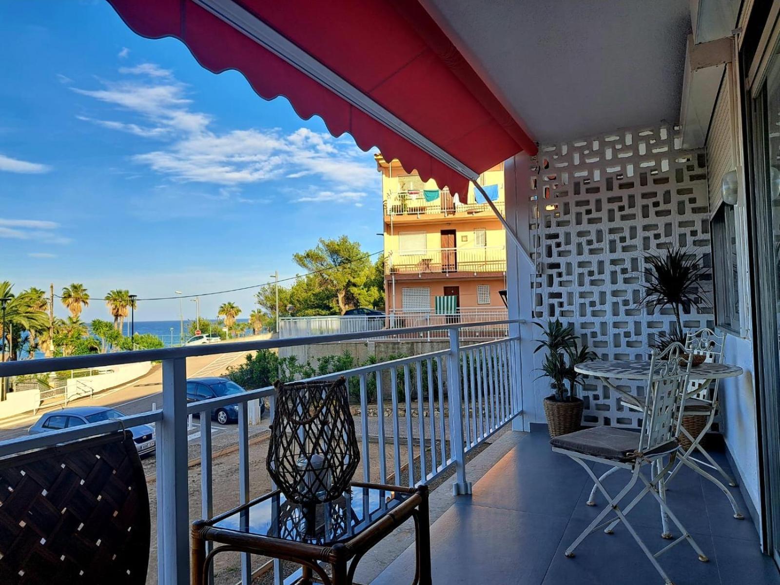 Apartment In Front Of Arrabassada Beach 塔拉戈纳 外观 照片